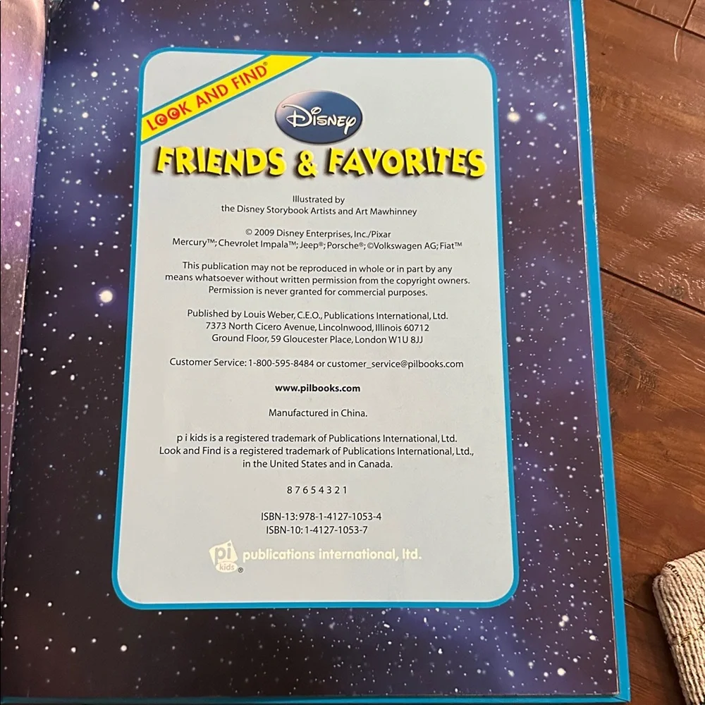 Rare Disney Friends & Favorites (Look and Find) hardcover book